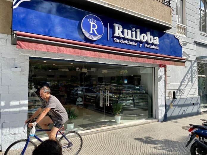 Ruiloba