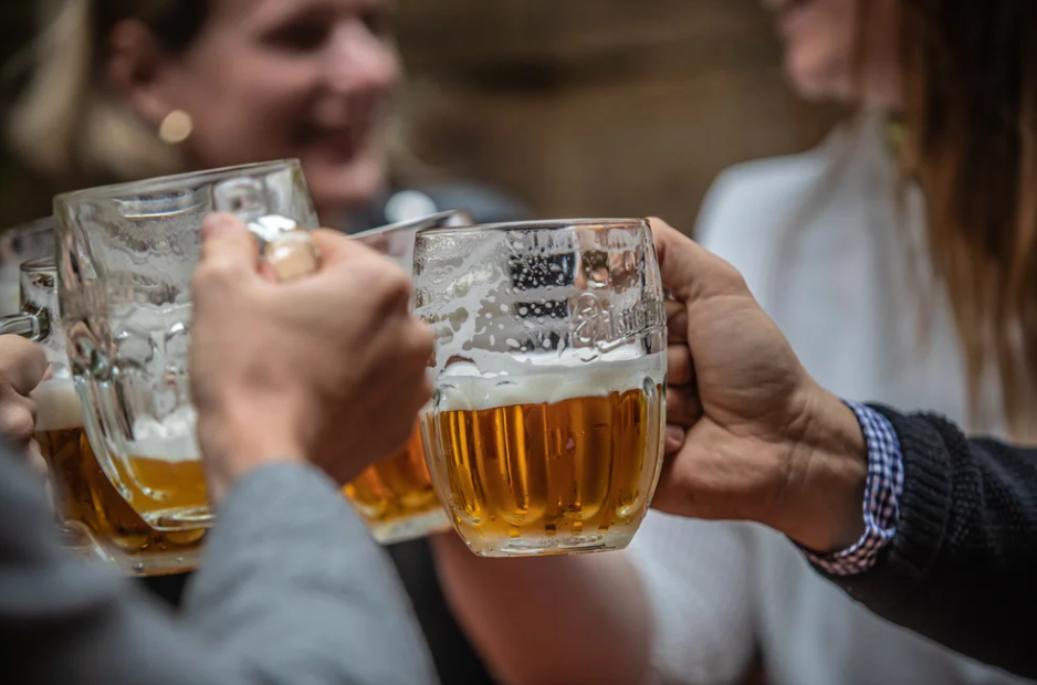 Dime de dónde eres y te diré cuál es tu tolerancia al alcohol: la importancia de la genética