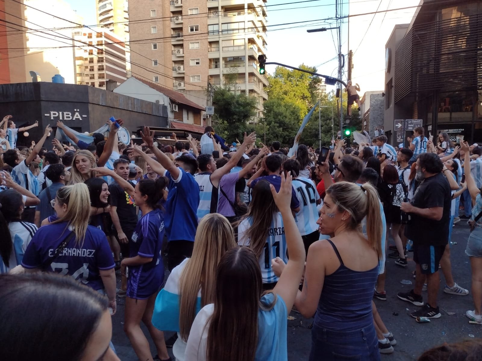 «14 mil kilómetros y 76 cuadras pasionales»