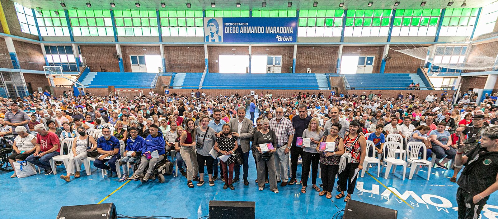 Cascallares y Fabiani entregaron 3900 tablets a adultos mayores y personas con discapacidad