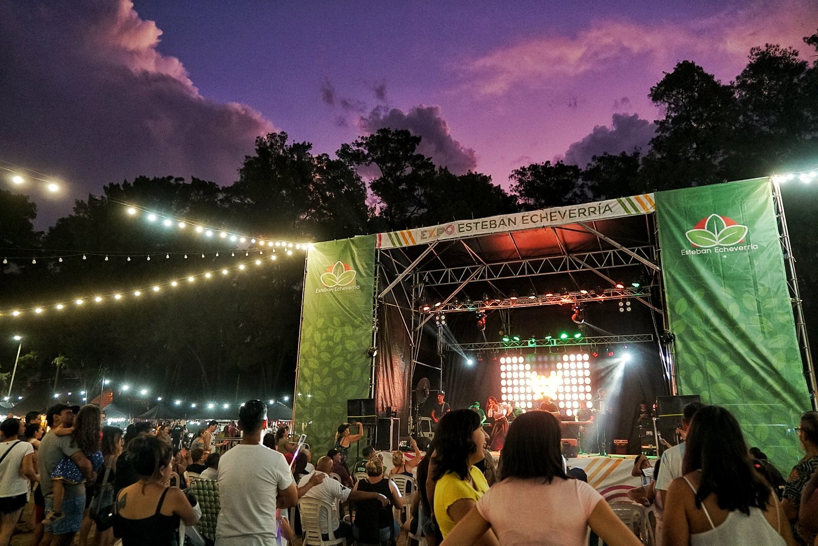 Gran participación de la comunidad en la última edición del año de Expo Esteban Echeverría