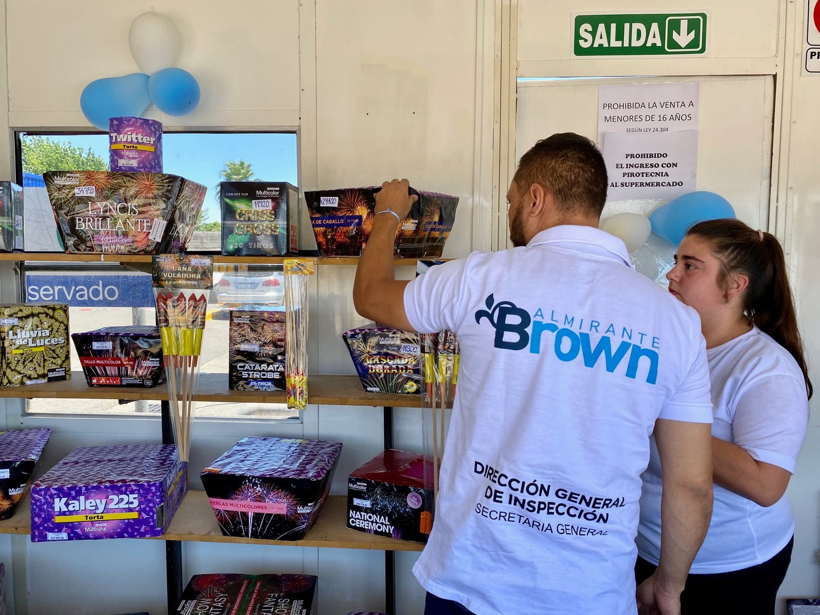 El Municipio recordó que rige la prohibición de la venta de pirotecnia sonora y realiza controles preventivos