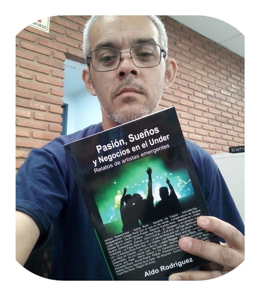 Presentarán el libro «Pasión, Sueños y Negocios en el Under, relatos de artistas emergentes», en El Telégrafo de Monte Grande