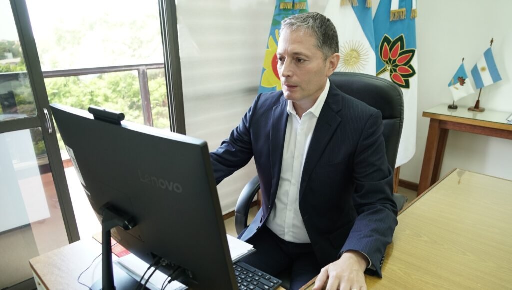 Fernando Gray participó de la audiencia pública sobre adecuación tarifaria del servicio de gas natural