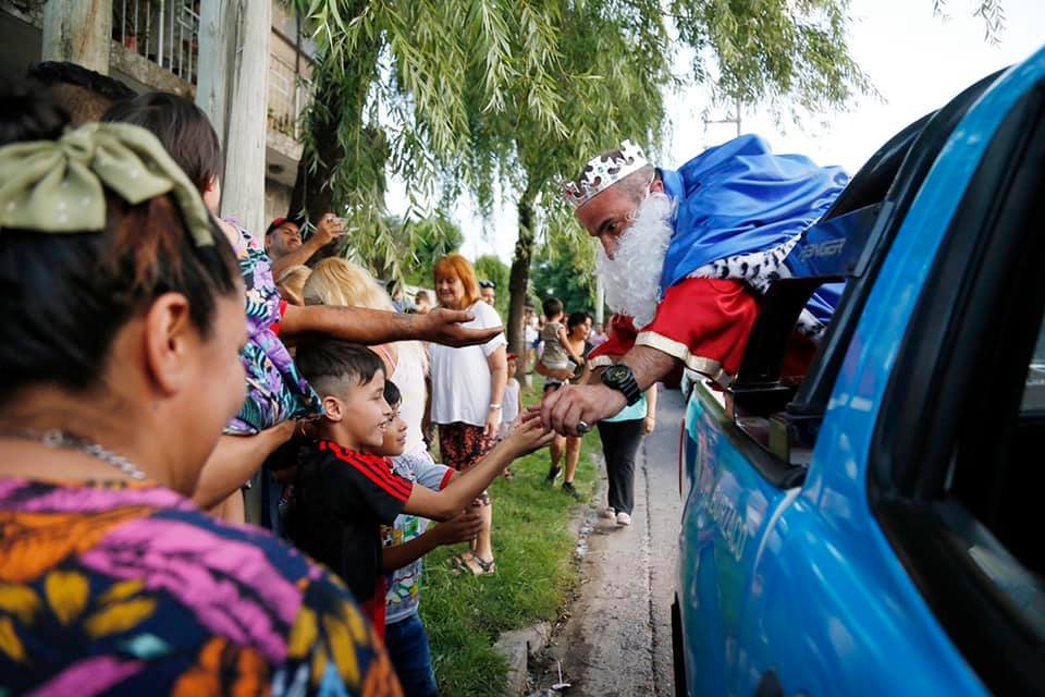 Este jueves los Reyes Magos llenarán de magia las calles de Burzaco
