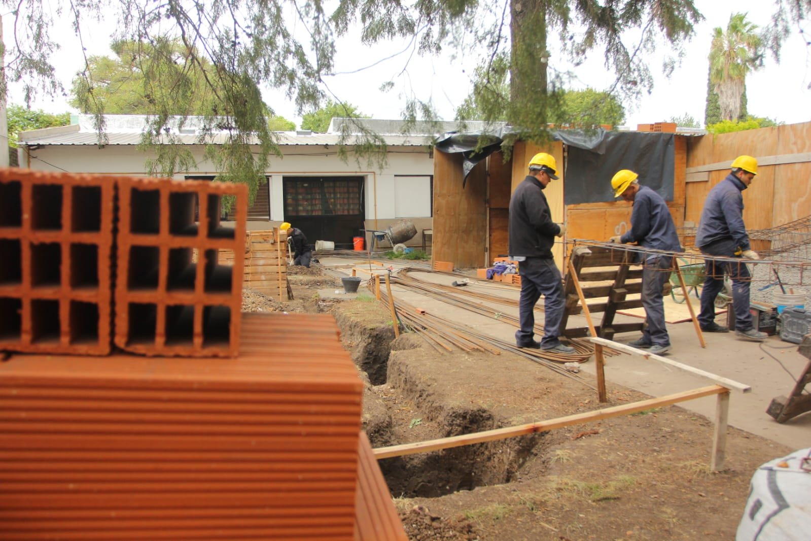 Monte Grande: obras de ampliación en la Escuela Primaria N° 6