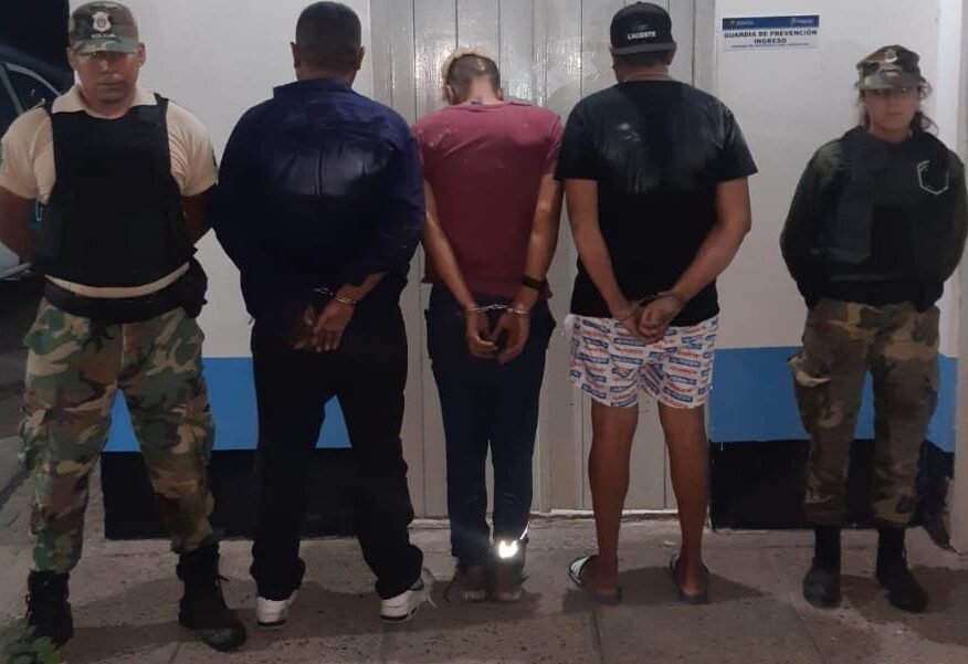 Eran de Monte Grande y robaban cables en Magdalena