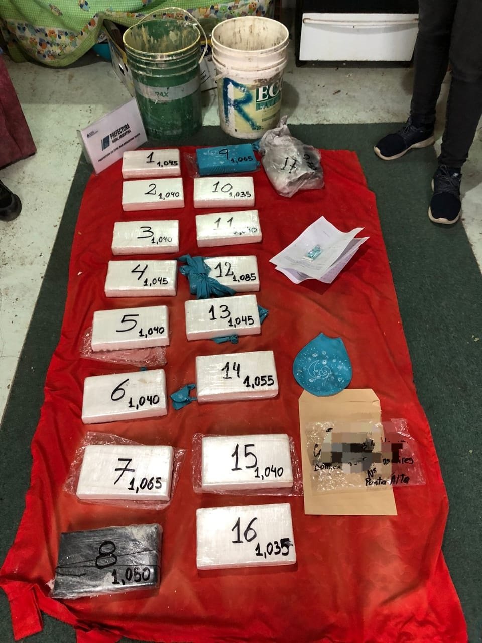 Secuestran más de 17 kilogramos de cocaína