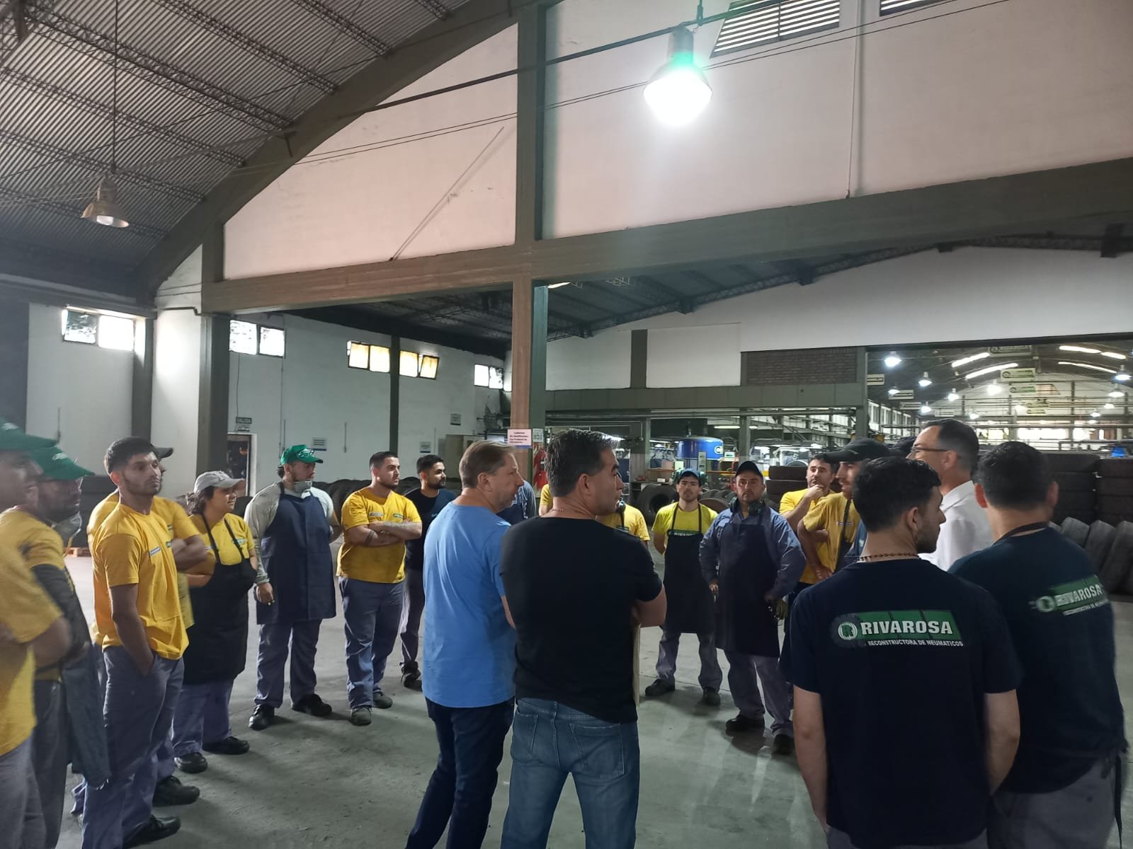 Sindicato del Caucho advierte por la falta de materias primas en el sector