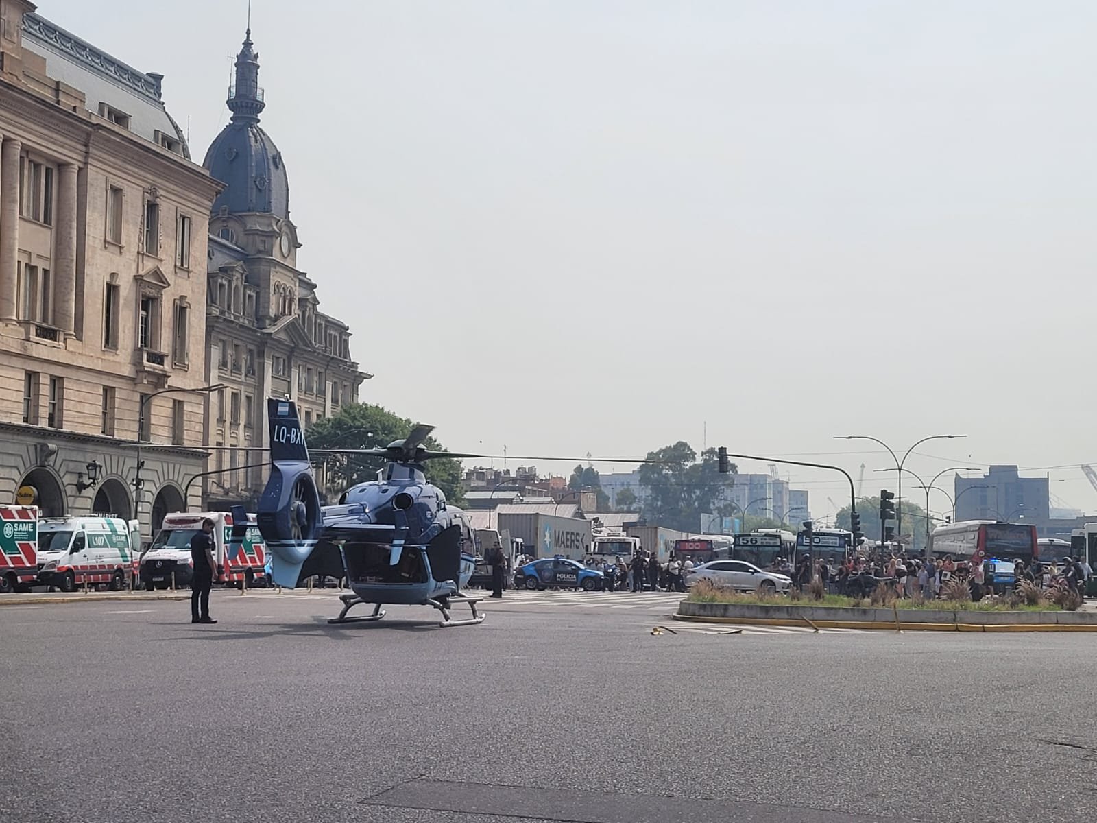 Una oficial herida: tiroteo en la cabecera del Subte C en Retiro