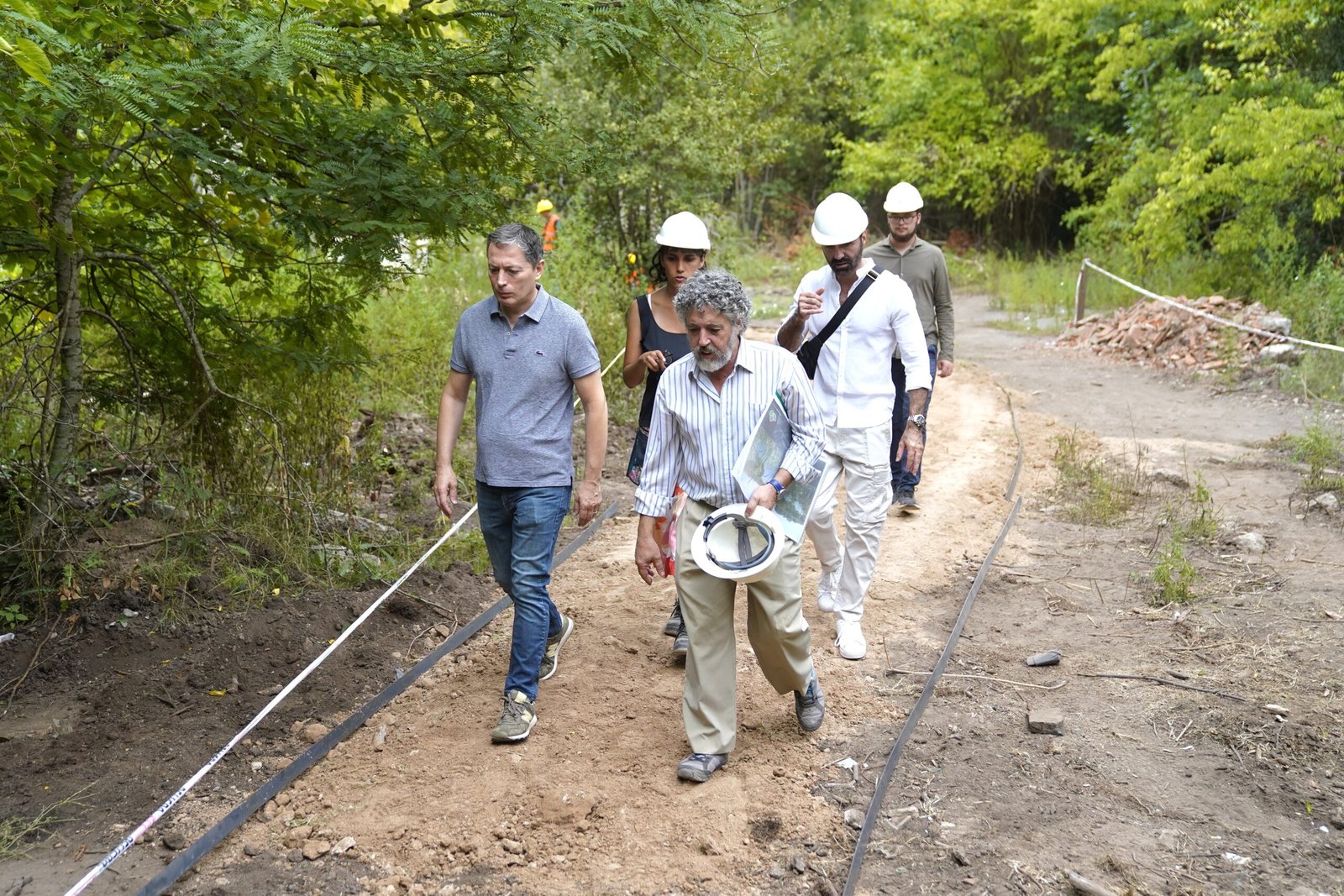 Fernando Gray supervisó la construcción del Paseo de la Laguna de Rocha