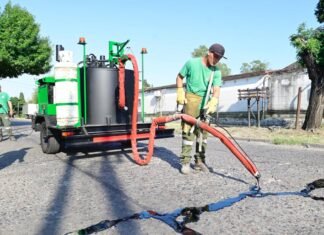 Tareas de tomado de juntas en Luis Guillón