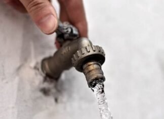 AySA solicitó un uso racional del servicio de agua potable frente al apagón masivo