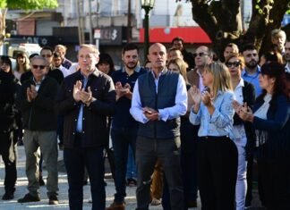 Fernando Gray encabezó el acto en conmemoración del 110° aniversario de Esteban Echeverría