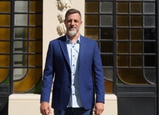 Diego Kravetz asumió como intendente interino de Lanús