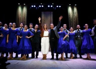 Emocionante debut del ballet folklórico municipal de Ezeiza