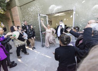 Dio el «Sí» la primera pareja que contrajo matrimonio en el nuevo Registro Civil de Ministro Rivadavia