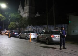 El Municipio de Echeverría llevó adelante operativos de control vehicular en la plaza Mitre