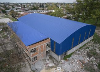 Avanzan las obras del nuevo edificio para el Centro de Educación Física N°56 de Don Orione