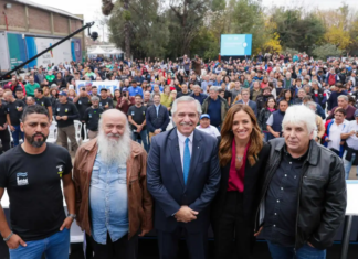 Alberto Fernández en Llavallol: “Están los que piensan que el trabajo es un costo y los que pensamos que es un insumo central para el desarrollo”