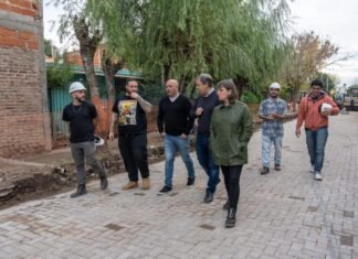 Cascallares y Fagioli recorrieron obras de urbanización en dos barrios de Brown