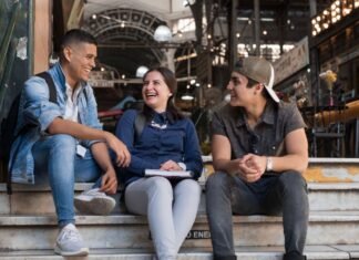 Estudiantes bonaerenses pueden anotarse en becas para cursar en universidades de todo el país