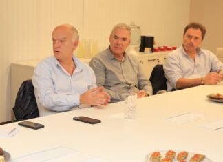 Grindetti con empresarios en Lomas de Zamora: «El kirchnerismo pone al sector privado como enemigos»