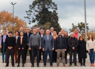 Grindetti bendijo la lista de Diego Kravetz en Lanús