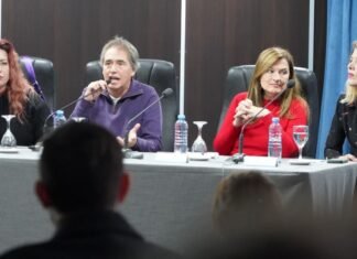 Informe: dos de cada 10 trabajadores en la Provincia desconocen si existe licencia por paternidad en su trabajo