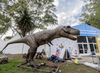 Con Gabriel Rolón, Teresa Parodi y los Dinosaurios de Tecnópolis, arranca la Feria del Libro de Brown
