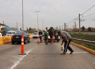 El Municipio de Esteban Echeverría realiza trabajos de tomado de juntas en la Ruta Nacional 205