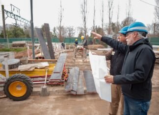 AySA continúa ejecutando su plan de obras de agua y cloacas para beneficiar a 93 mil habitantes de Almirante Brown
