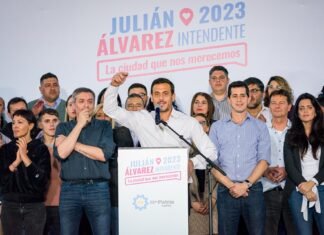 Con la presencia de Wado de Pedro, Máximo Kirchner y dirigencia regional, Julián Álvarez presentó su lista para competir por la intendencia de Lanús