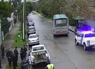 Robaban rieles en la estación de Luis Guillón