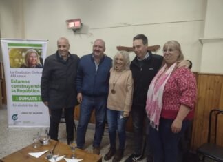 Mónica Frade visitó Lomas de Zamora