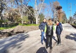 Cascallares recorrió nuevas obras de pavimento de la Quinta Rocca