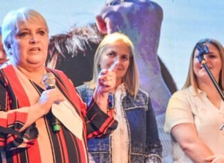 Silvia Sierra en campaña: “El mayor músculo político está de nuestro lado”