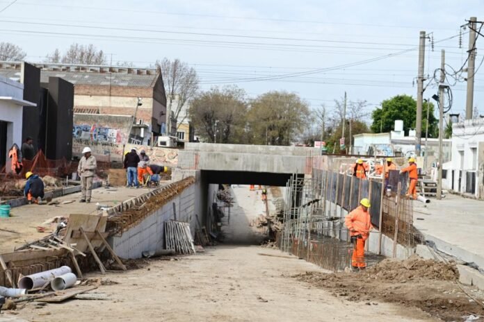 2ce7b35b-a793-7327-ee54-301bec629d89