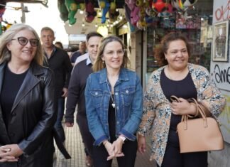 Carolina Píparo visitó Longchamps y expresó «preocupación por la situación de las industrias y Pymes en la Provincia»