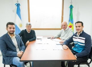 Julián Álvarez se reunió con Agustín Balladares, Nicolás Russo y Víctor de Gennaro