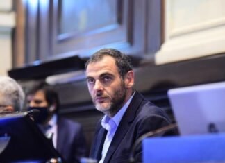 Urreli: «Hay que dejar las mezquindades políticas de lado y construir una mayoría que le gane a Kicillof en octubre»