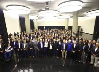 Patricia Bullrich reunió a su equipo para analizar «la enorme crisis y el desgobierno nacional»