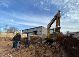 El Municipio de Brown ya construye el segundo edificio de aulas para el ISFD N°41