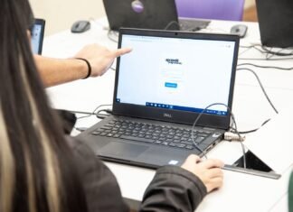 Estudiantes bonaerenses podrán inscribirse en “Aprendé Programando”, un programa que ofrece conocimientos de programación y tecnología