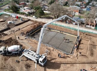 El Municipio ya está hormigonando el nuevo Natatorio de Rafael Calzada