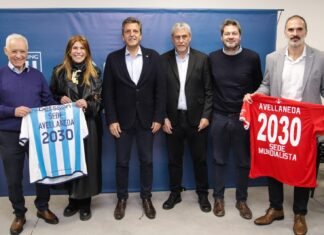 Massa y Ferraresi presentaron “Avellaneda 2030”, el proyecto para ser ciudad sede del Mundial Centenario