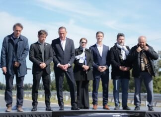 El Gobernador junto al Ministro de Transporte e intendentes, inauguró tramo de la Autopista Presidente Perón