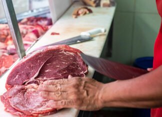 Siempre más conveniente: precios de carne y pescado en el Mercado Central