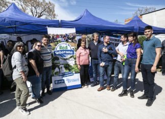 Exitosa «Expo Feria» de emprendedores y productores de Almirante Brown