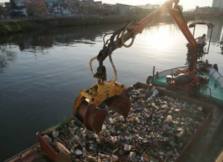 El 90% de los residuos retirados del río Matanza Riachuelo son plásticos y restos de poda